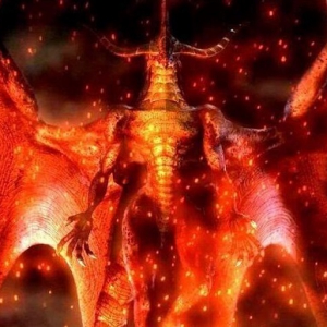 震撼！ 《最终幻想》龙神降临横滨港